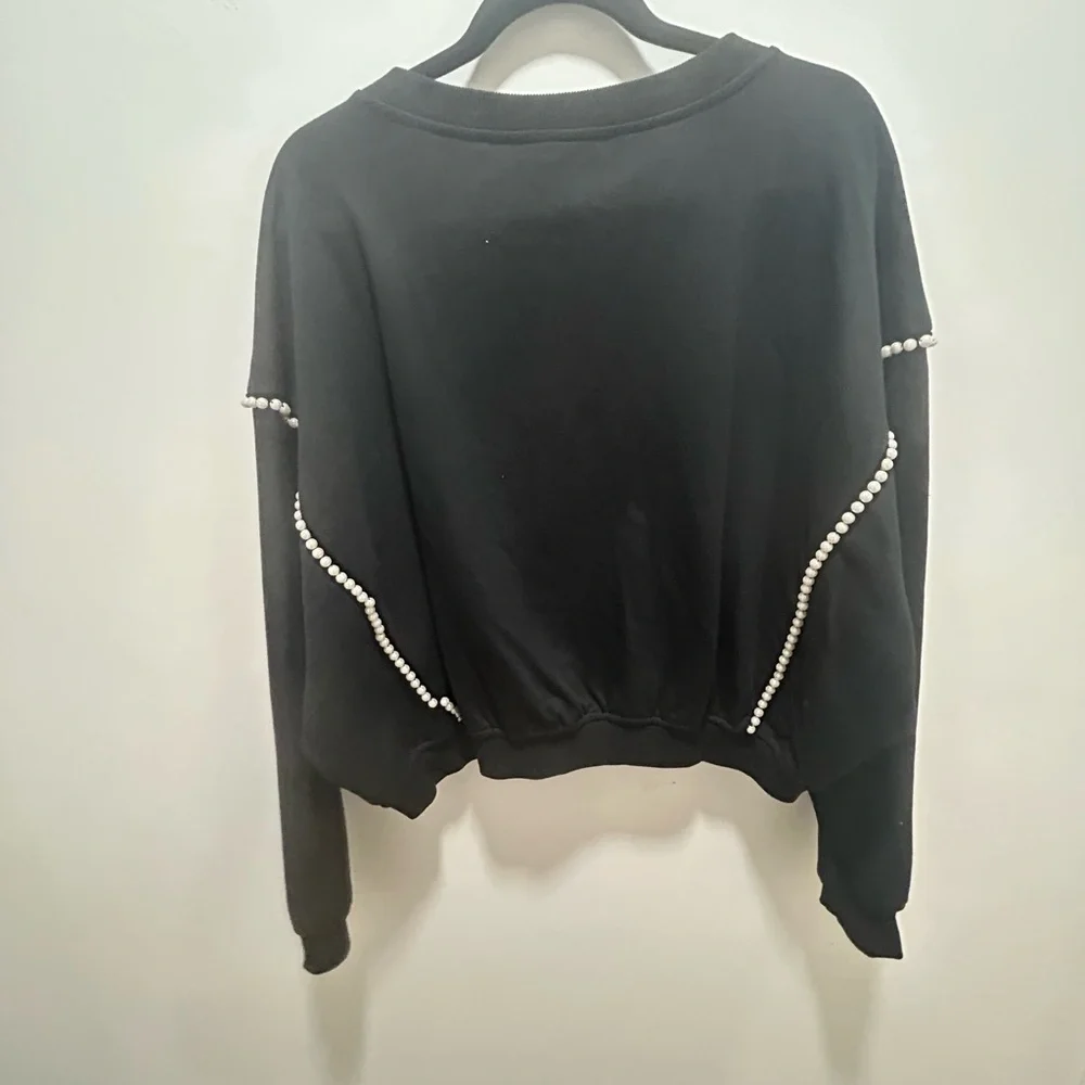Socialite Anthropologie black pearl crewneck pullover oversize Size Medium New - Picture 6 of 6